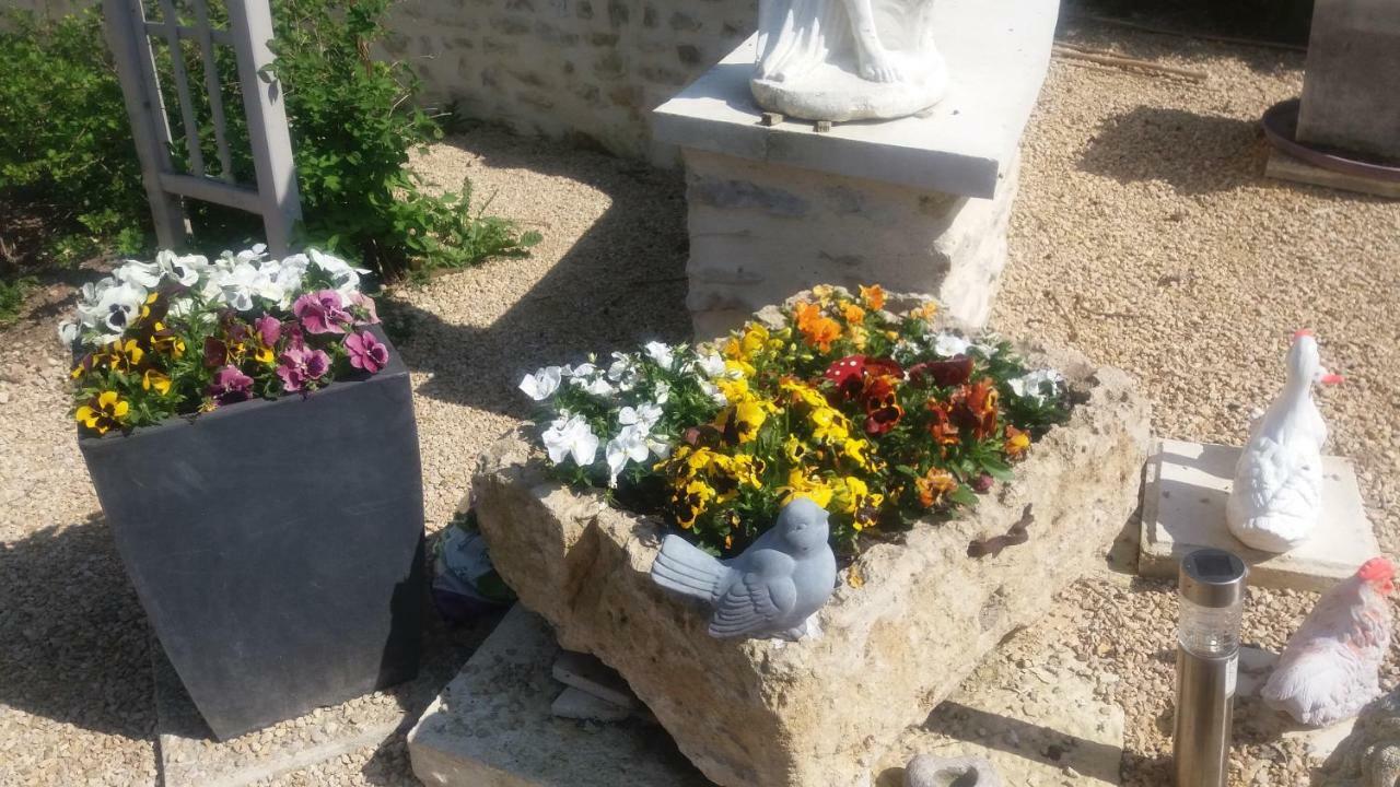 Les Orchidees Chambre Hotes Futuroscope Chasseneuil Poitiers Jaunay-Clan Kültér fotó